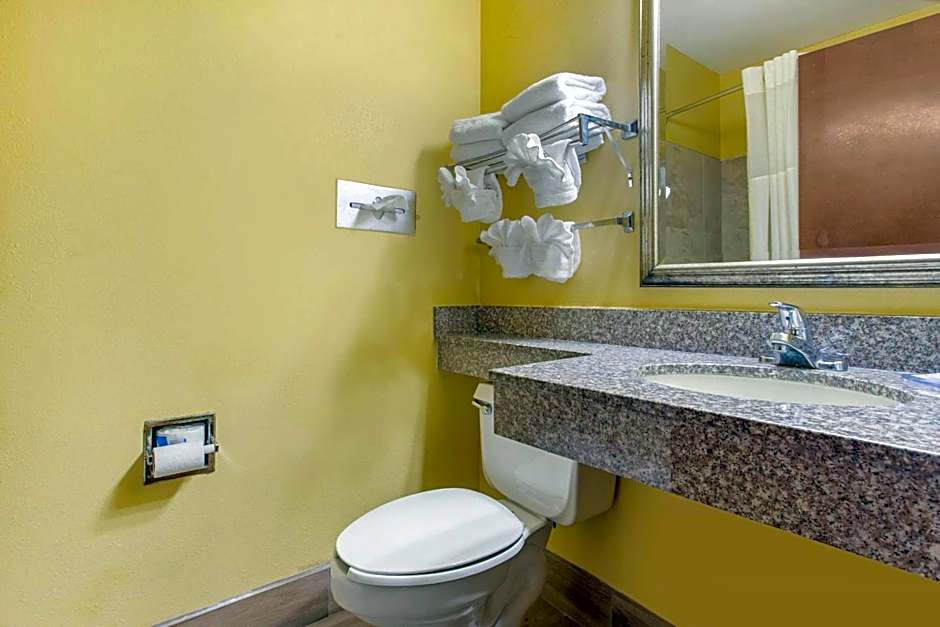 Quality Inn Williamston