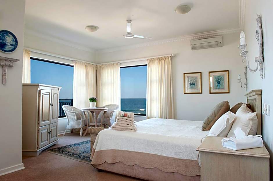 Fairlight Beach House