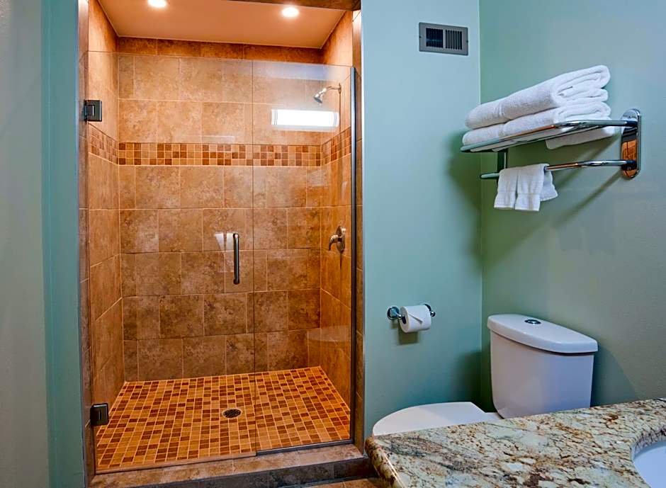 Fargo Inn and Suites