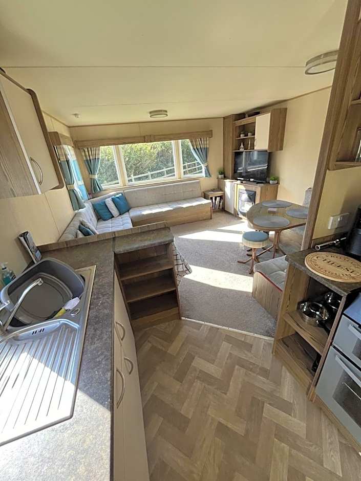 Golden Sands Mablethorpe 8 Birth Caravan