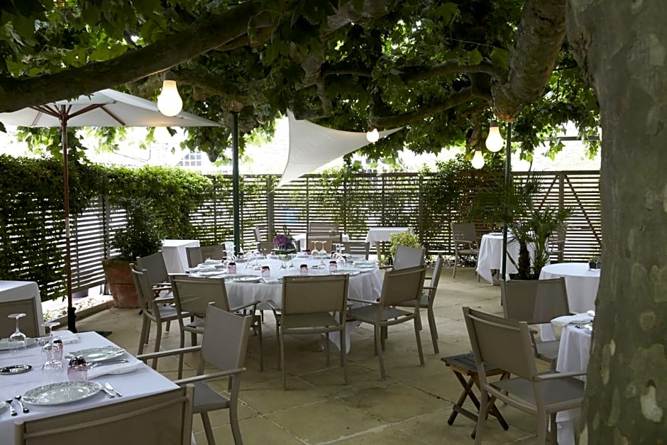 Logis Hôtel - Restaurant Maison Claude Darroze