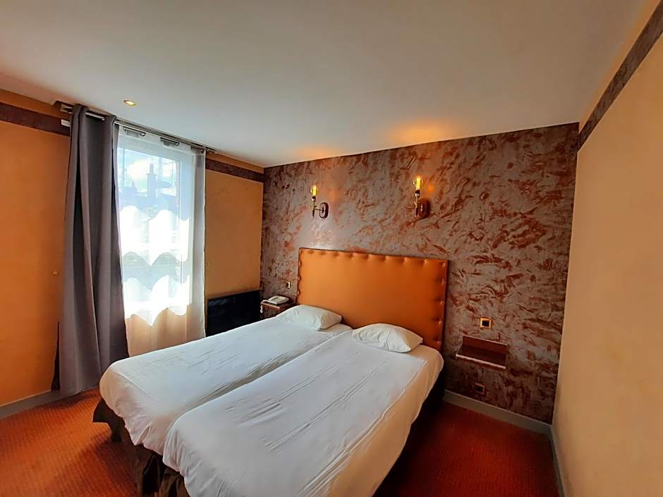 Logis Hôtel restaurant LE MEDICIS