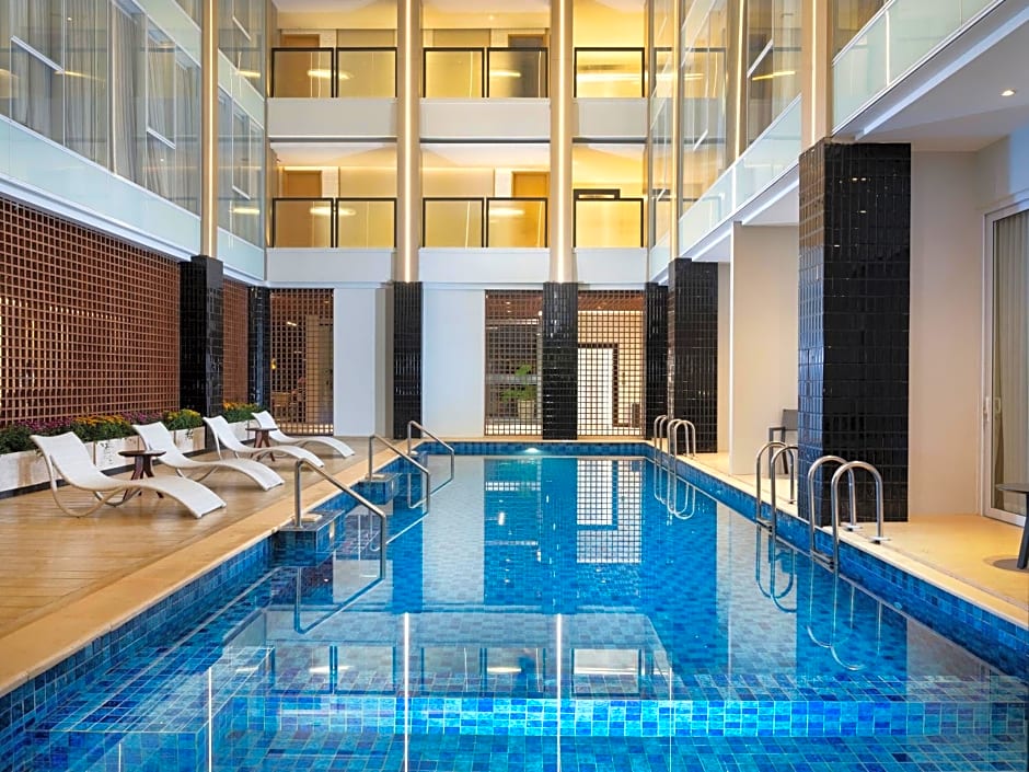 Golden Hill by Golden Tulip