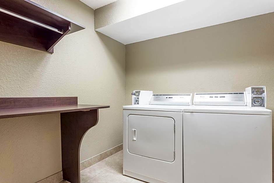 Microtel Inn & Suites By Wyndham Macon
