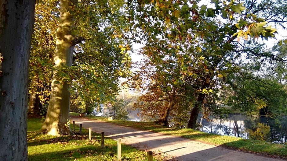 Le Domaine Des Platanes