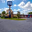 Liberty Garden Inn by OYO Kissimmee near Disney World
