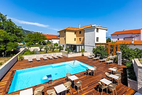 Vila Iris Baška