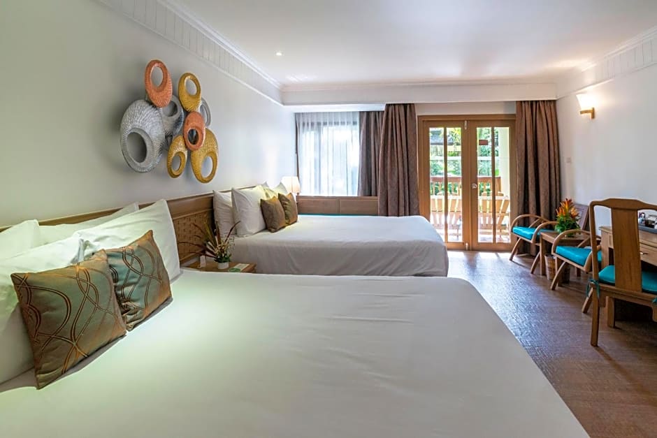 Seaview Resort Khao Lak - SHA Plus