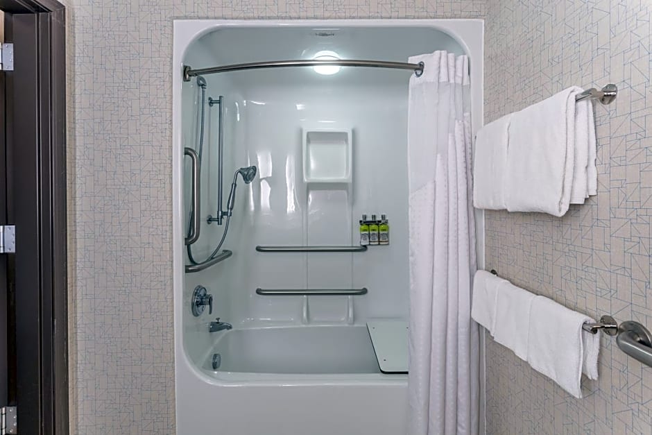 Holiday Inn Express Rockford-Loves Park by IHG
