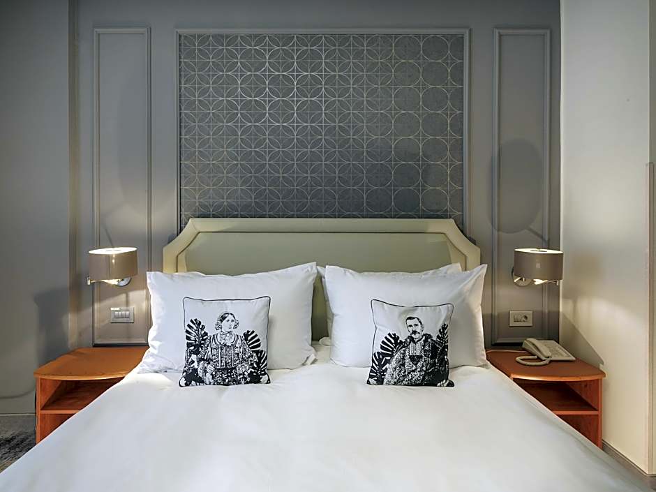 Photo 1 of 9 of Junior 1 Double Bed Suite