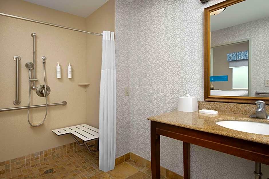 Hampton Inn By Hilton And Suites Holly Springs