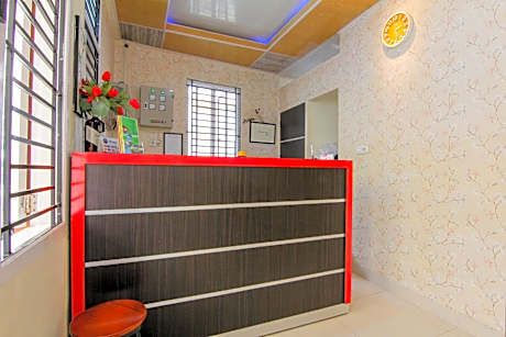 Single Room with Shared Bathroom