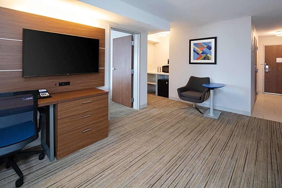 Holiday Inn Express Seattle - Sea-Tac Airport By IHG