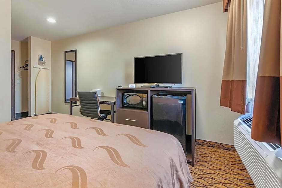 Quality Inn New London