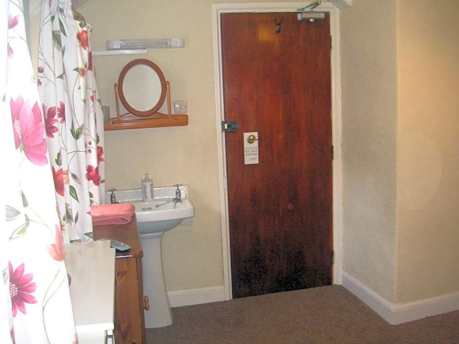 Ty Newydd Guest House