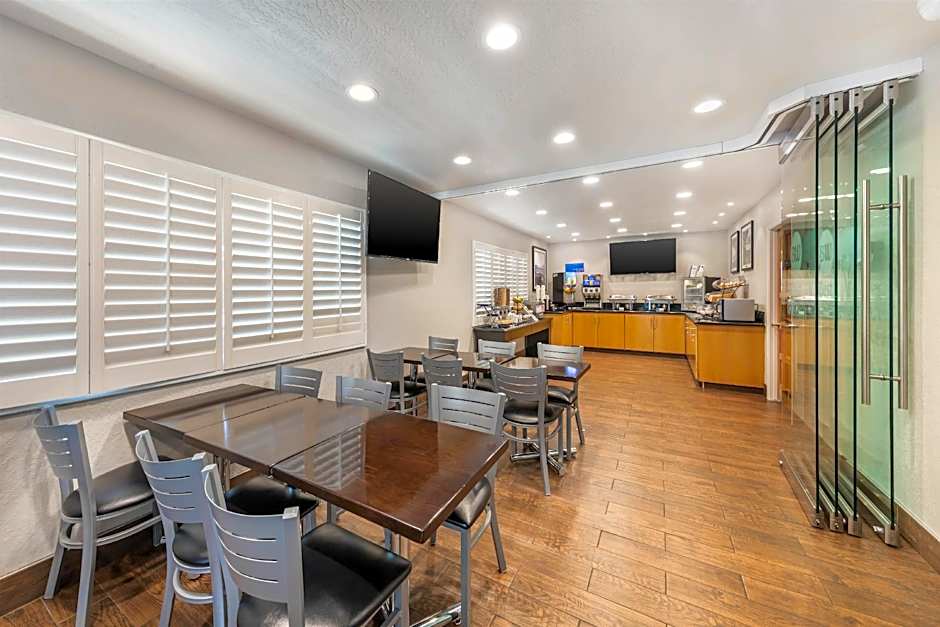 Best Western Pine Tree Motel