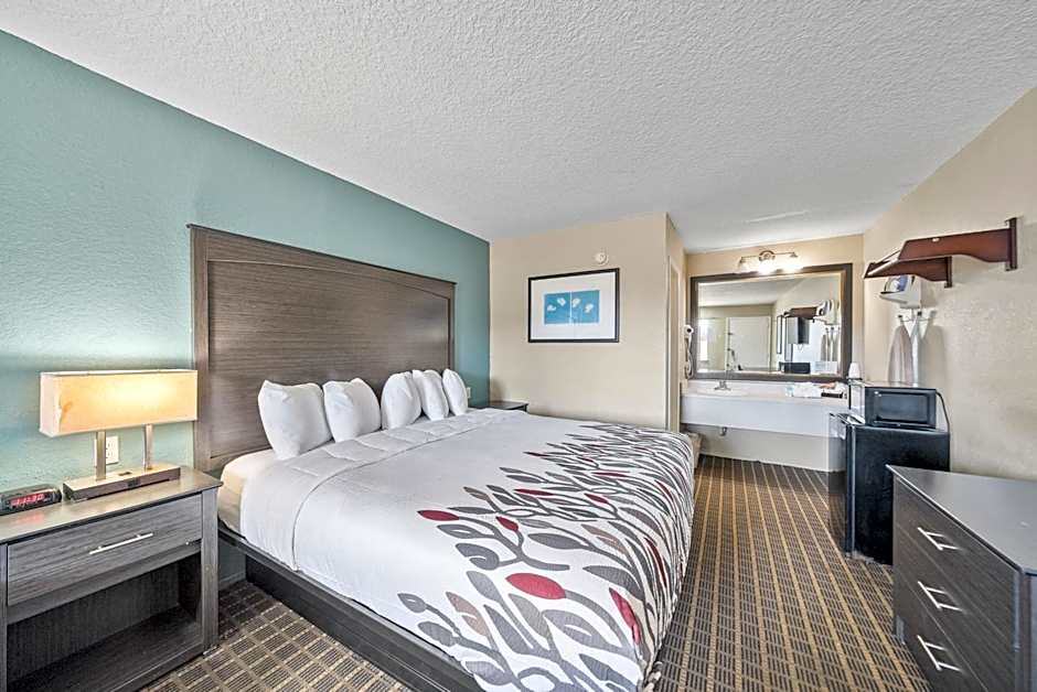 Executive Inn - Panama City Beach