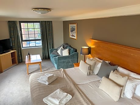 2 Single Beds Non-Smoking Executive Room