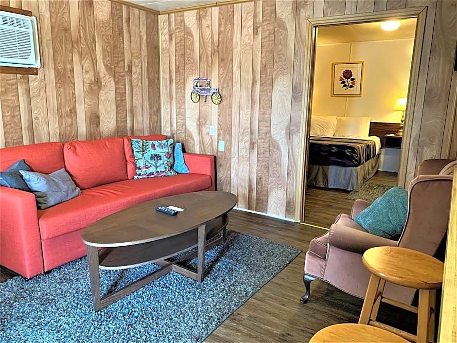 Hotel Kitsmiller on Main