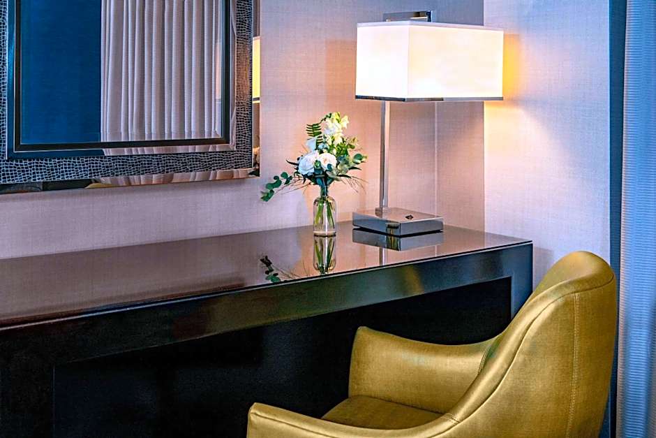 The Royal Sonesta Boston