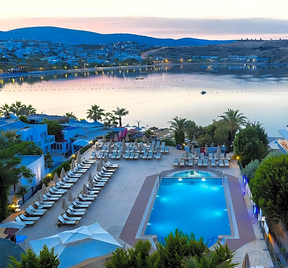 Royal Asarlik Beach Hotel - Ultra All Inclusive