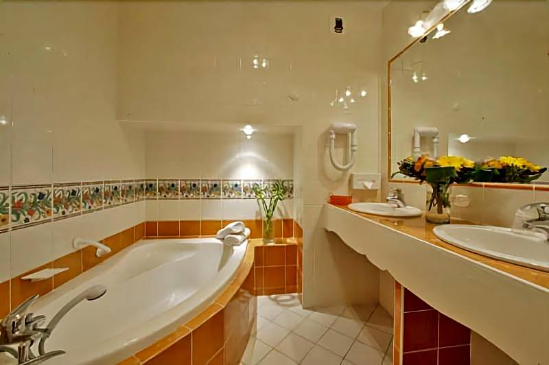 Hostellerie Du Passeur