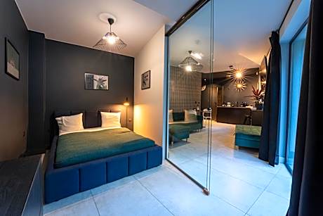 Deluxe Apartment with a view (Sauna, Hydro bath)