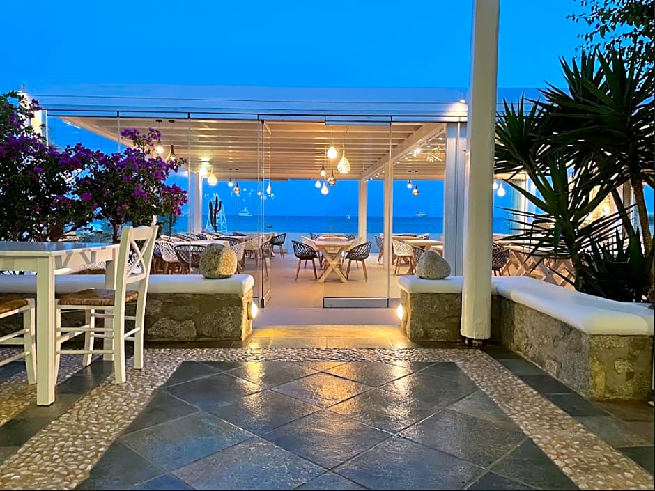 Sunrise Hotel and Suites