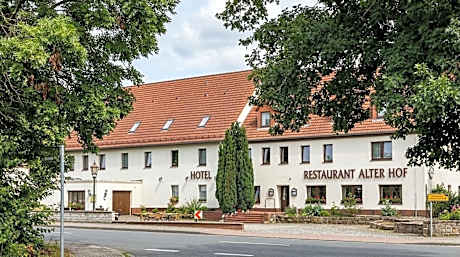 Alter Hof
