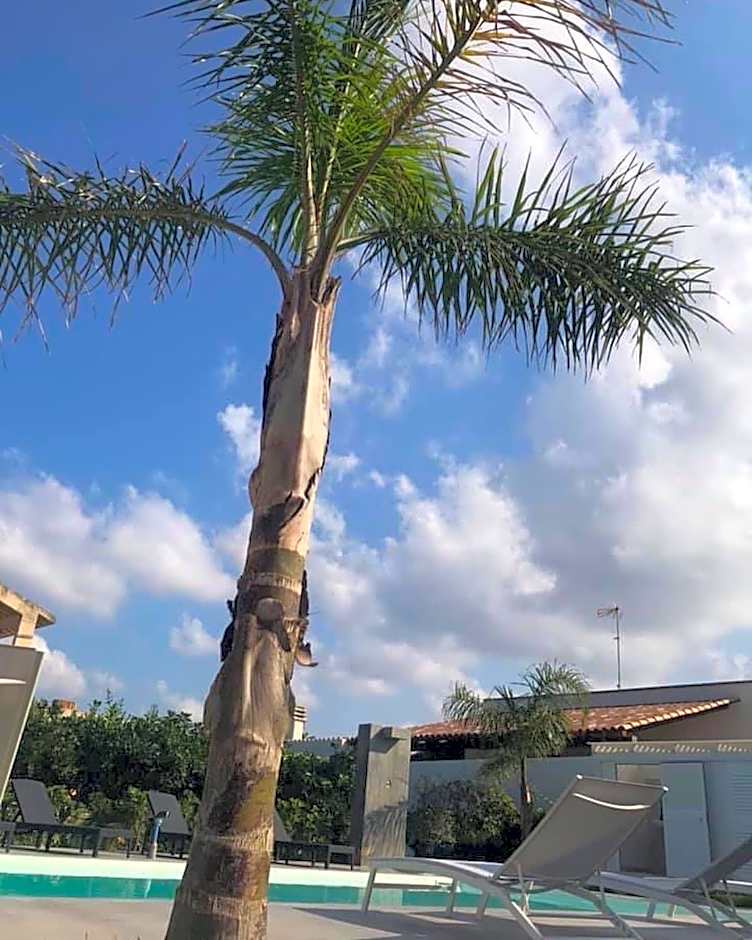 Villa White Luxury Residence