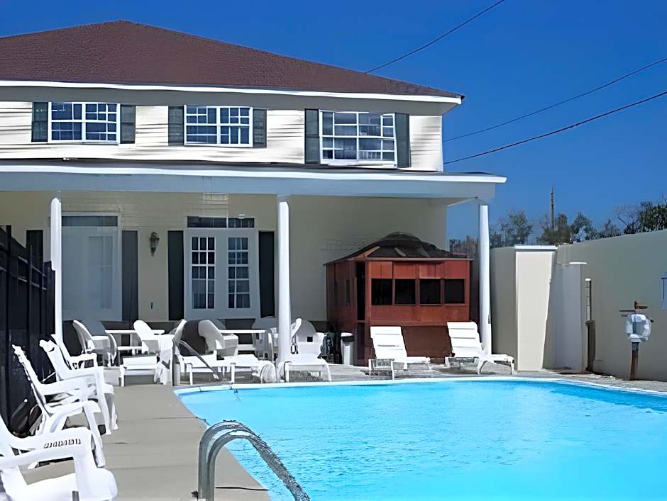 Edgewater Inn - Biloxi Beach