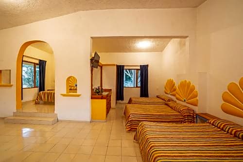 Hotel Rancho Las Margaritas
