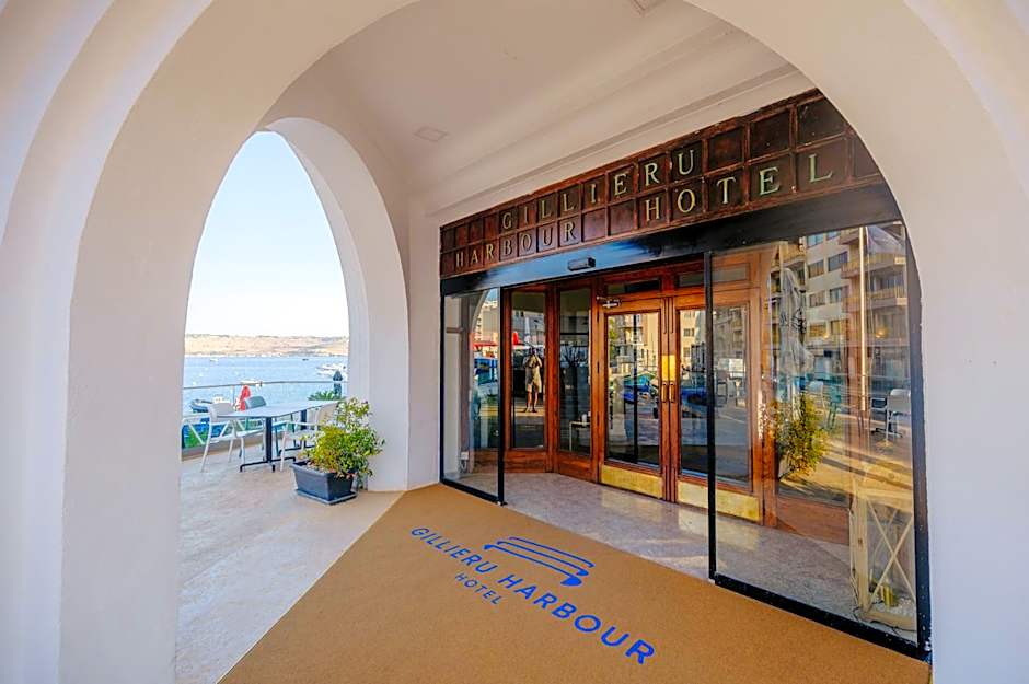 Gillieru Harbour Hotel