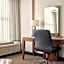 Delta Hotels by Marriott Milwaukee Northwest