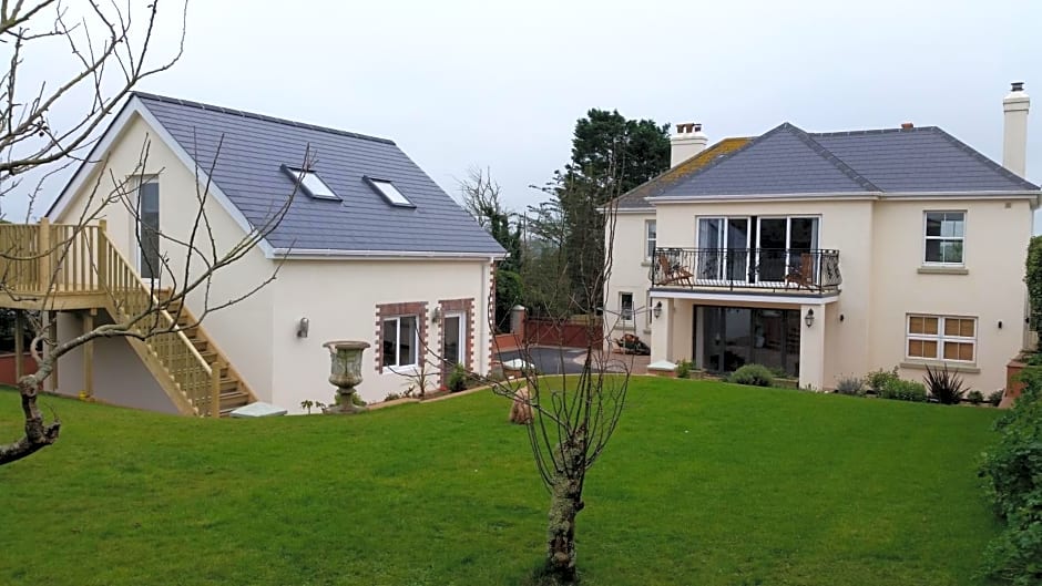 Little Orchard House