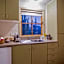 City Break Cottage for couples 27 mins CHC Airport