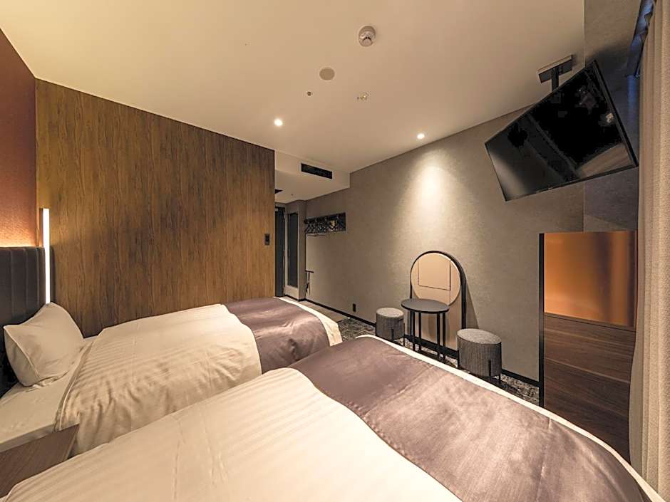 Photo 1 of 12 of Moderate 2 Beds