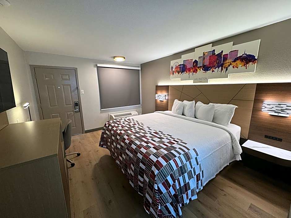 Red Roof Inn Arlington - Entertainment District