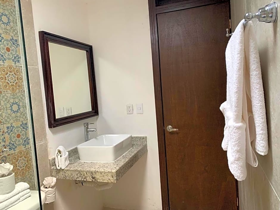 Hotel Catedral Valladolid Yucatan