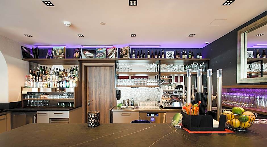 Aparthotel Dorfplatzl Garni