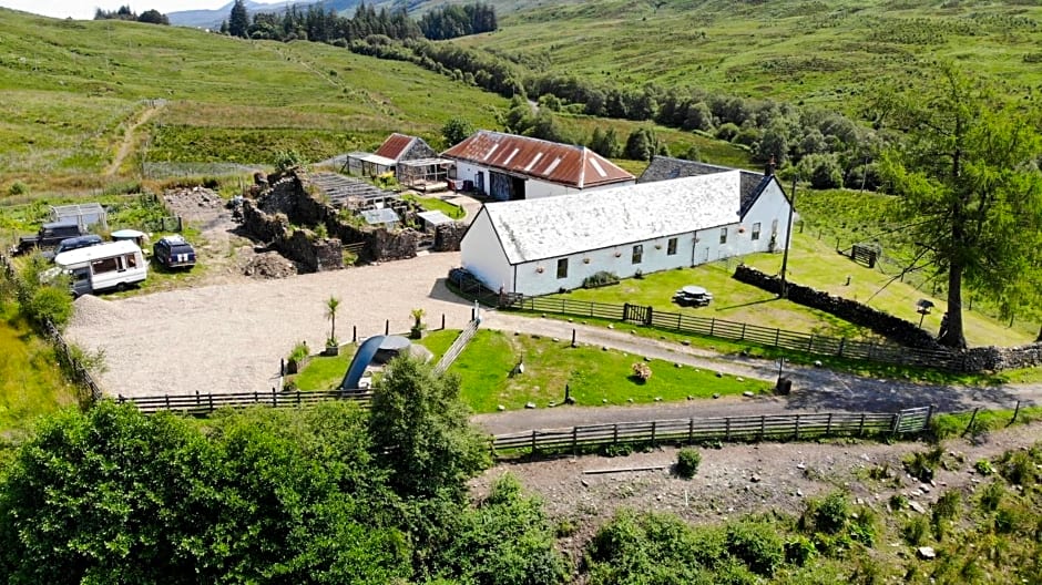 Garrison Farm with Hot Tub