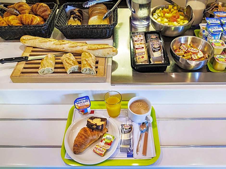 ibis budget Orange Centre