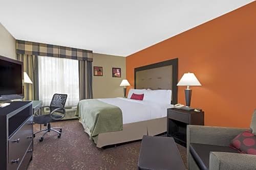 Wyndham Garden Houston Willowbrook