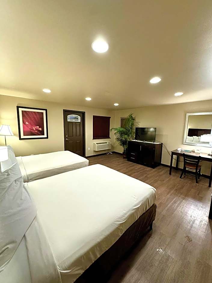 Americas Best Value Inn - Marquette