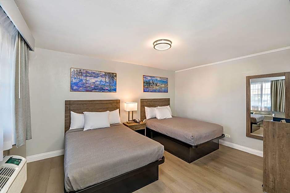 Photo 1 of 3 of 2 Double Beds