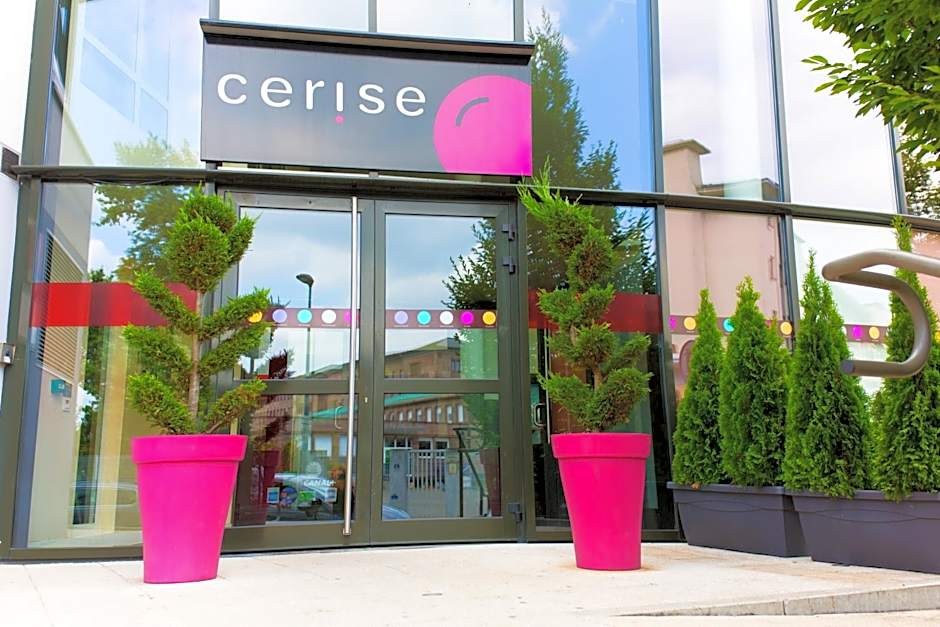 Photo 1 of 50 of Cerise Strasbourg Appart Hotel