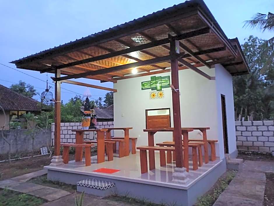 Santhi Guna Bungalow