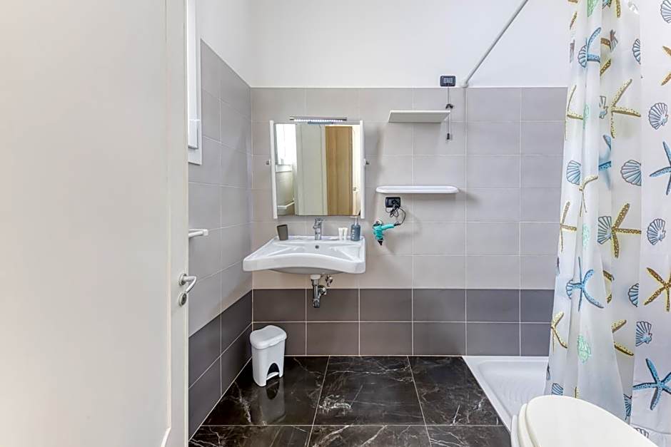 IL Comandante a 100 m dalla spiaggia