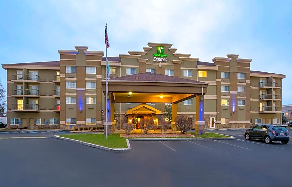 Holiday Inn Express Layton - I-15 By IHG