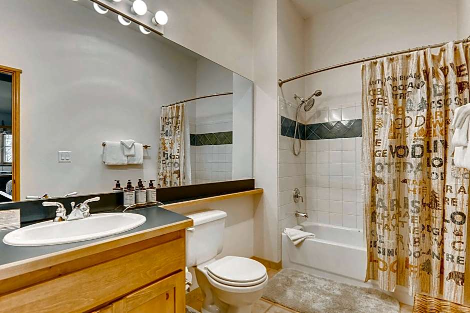 Jackpine & Black Bear Lodge